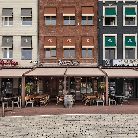 Next Door Hotel 3*